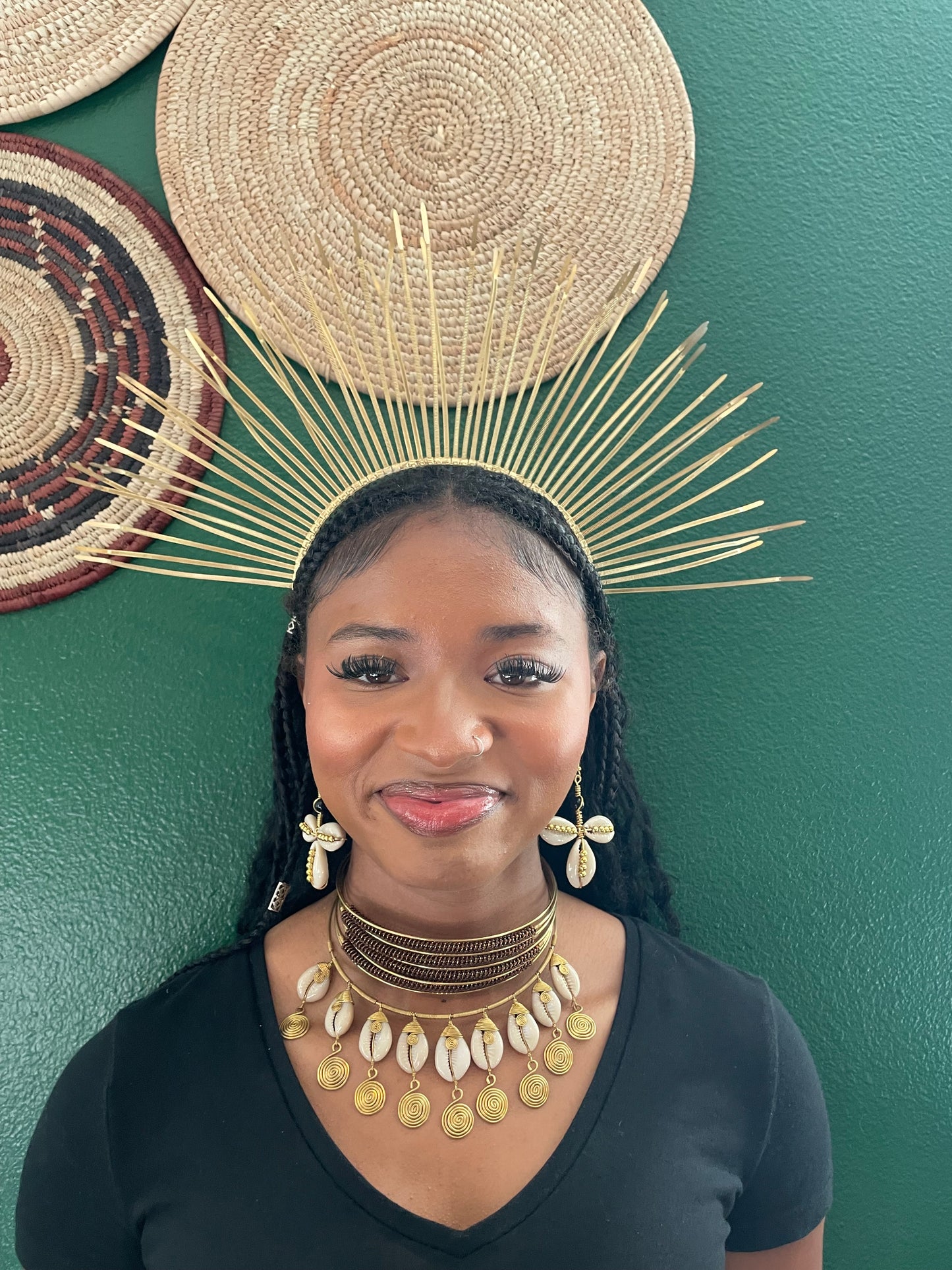 Regal Cowrie Tri Earrings