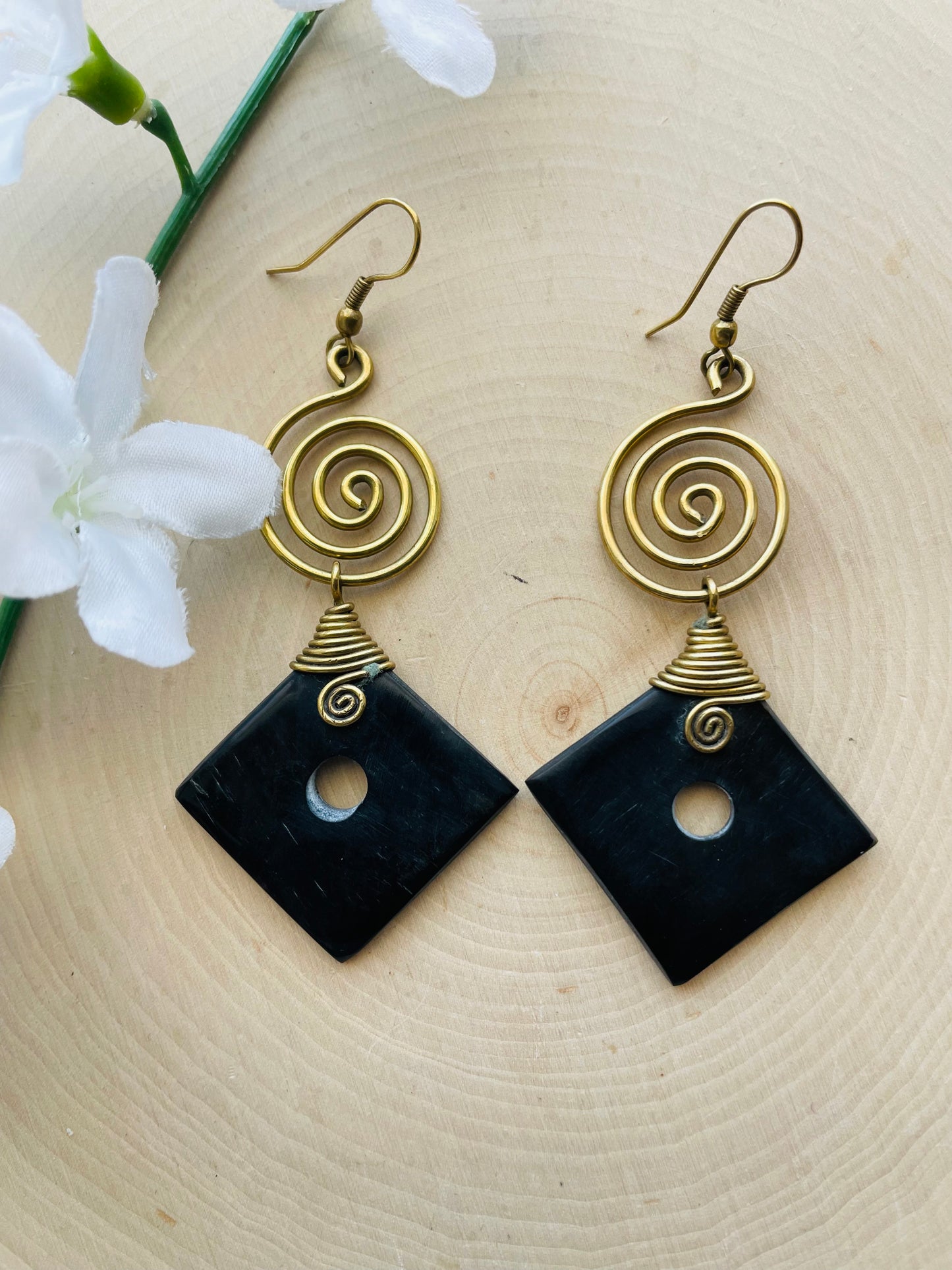 The Golden Ratio Black Earrings