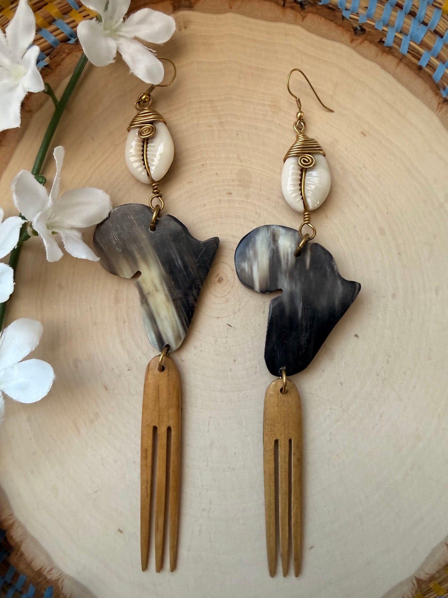 Duafe comb Earrings- clearance