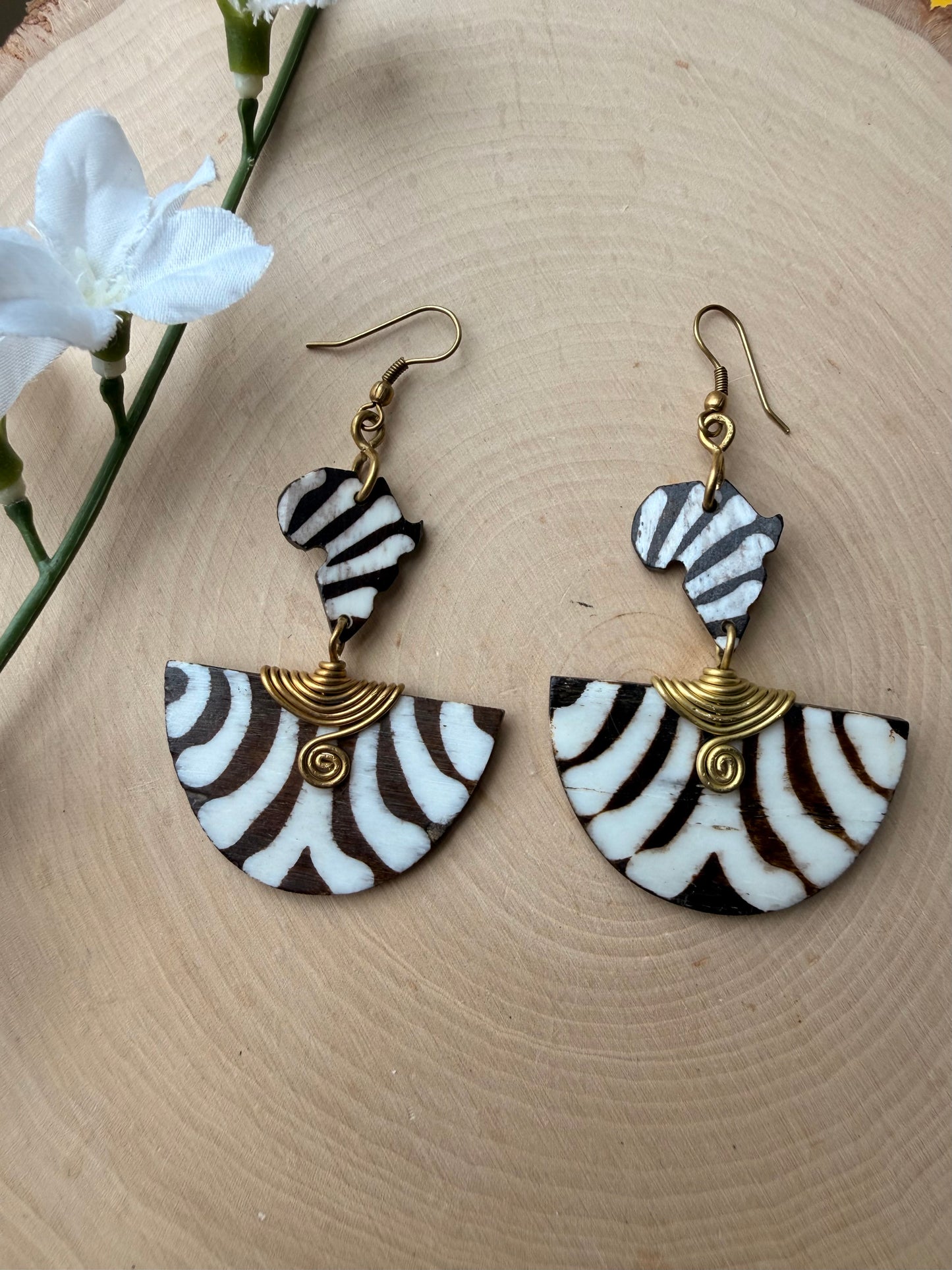 Africa shaped pharaoh  Brass Earrings