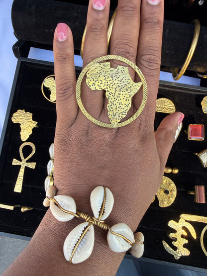 Africa Shaped circle Ring