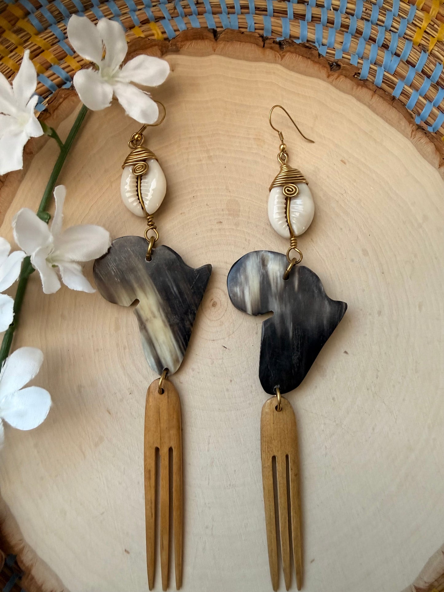 Duafe comb Earrings- clearance