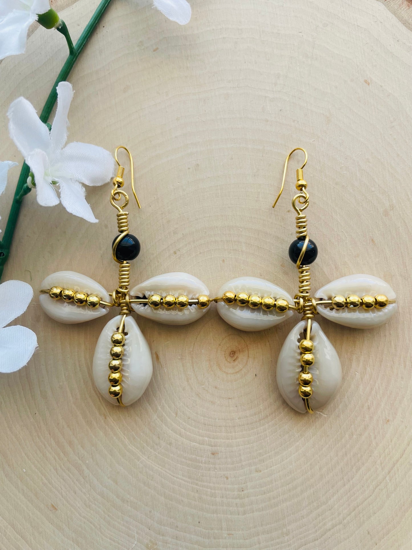 Regal Cowrie Tri Earrings