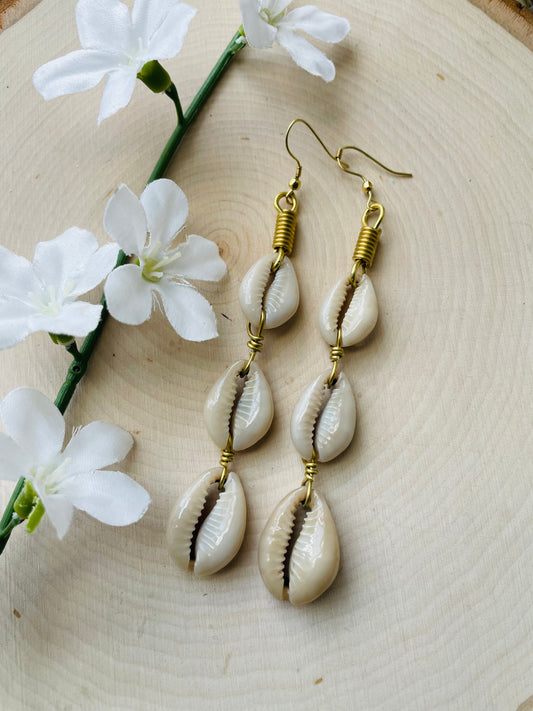 Cowrie Line Trio